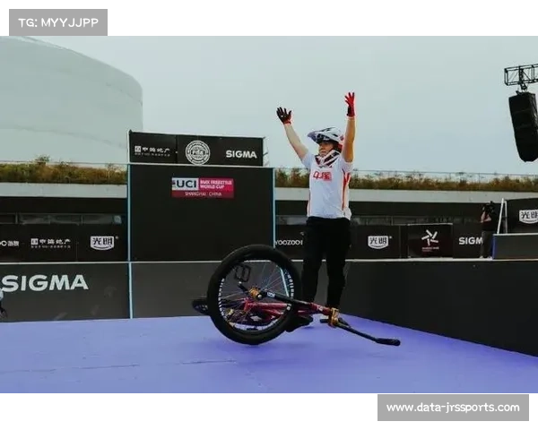 小轮车世界杯总决赛落幕，法国日本选手分获男女组别冠军